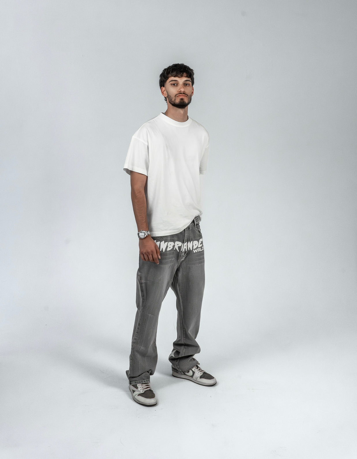 'CANVAS GREY' FLARE-LEG JEANS