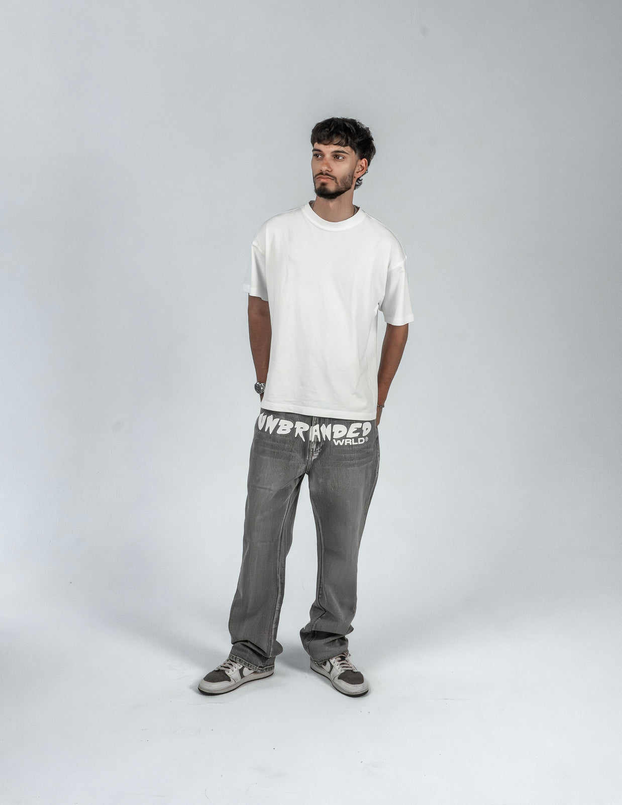 'CANVAS GREY' FLARE-LEG JEANS